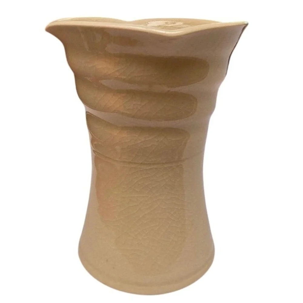Vintage‎ Cream Studio Pottery Vase Ribbed Scalloped Rim Crackle Glaze 6 Inch